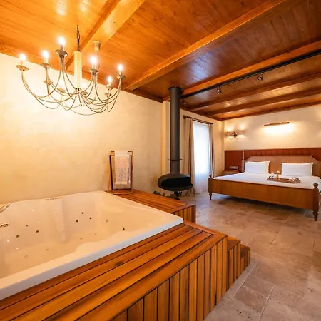 Casa Mila Kazdağları Otel *